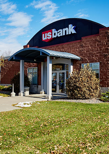 7600 W Broadway Ave Bank Atm Brooklyn Park MN 55428 U.S. Bank