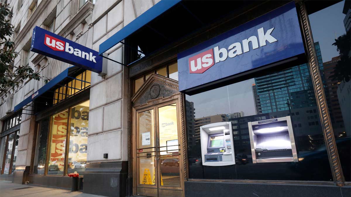 U.S. Bank sign on a building