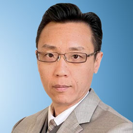 headshot of Johnny Liu