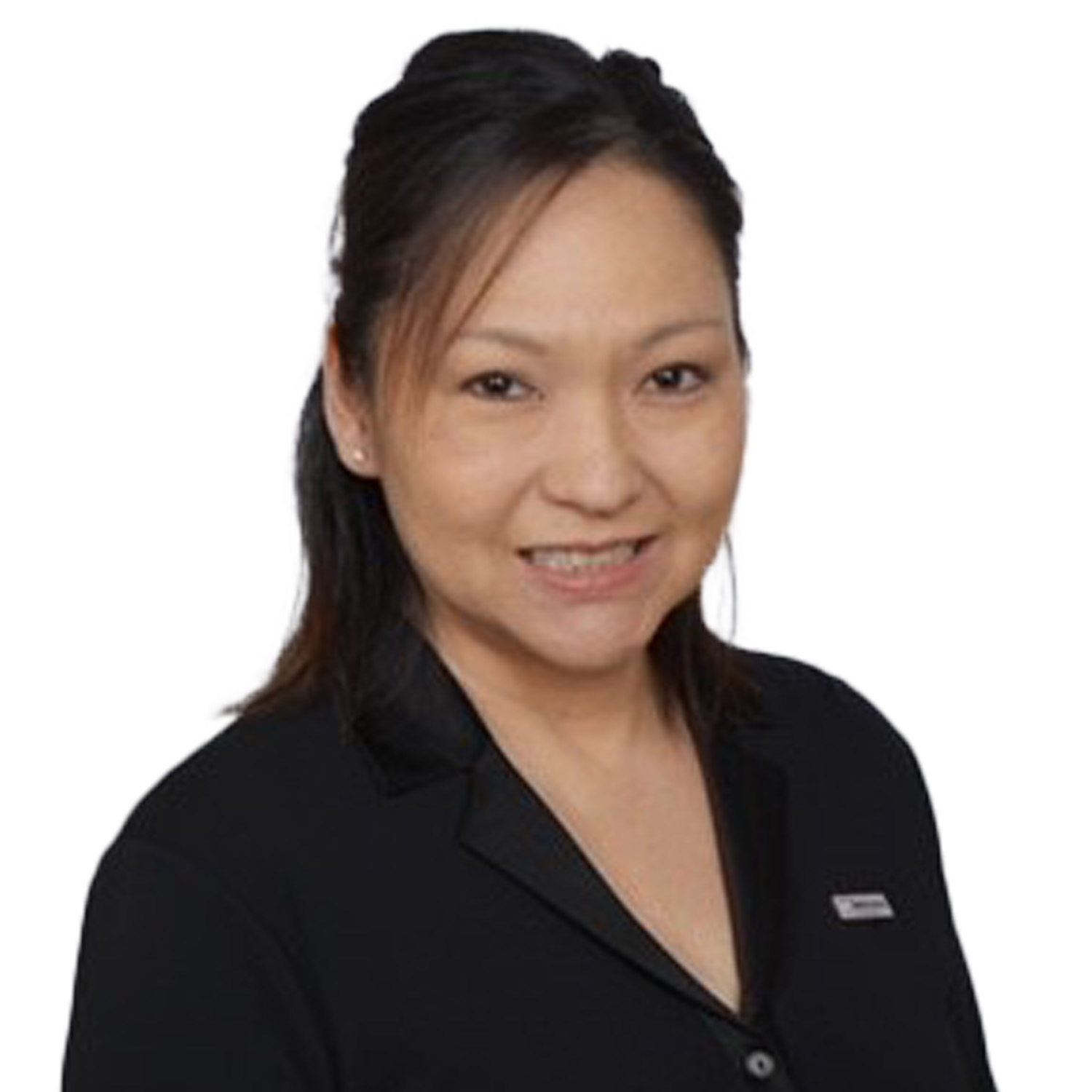 headshot of Suzette Yoshitake